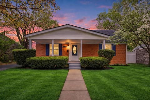 636 Stratford Drive, Lexington, KY 40503 — photo 2