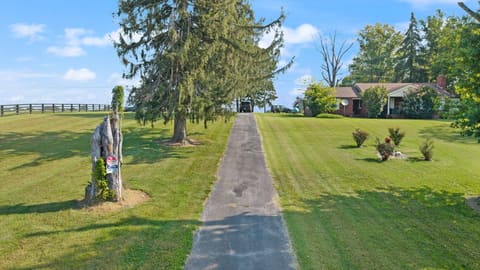 702 Rogers Road, Lancaster, KY 40444 — photo 2