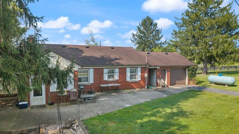 702 Rogers Road, Lancaster, KY 40444 — photo 3