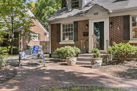 428 Henry Clay Boulevard, Lexington, KY 40502 — photo 5