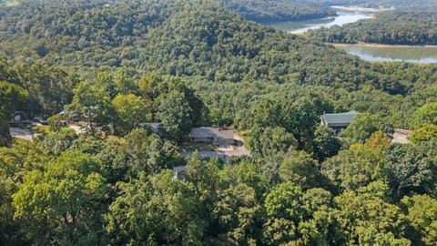 3925 Hickory Hill Drive, Somerset, KY 42503 — photo 3