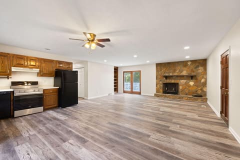 3925 Hickory Hill Drive, Somerset, KY 42503 — photo 4