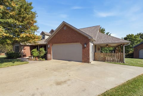 5109 Pebble Beach Court, Lawrenceburg, KY 40342 — photo 3