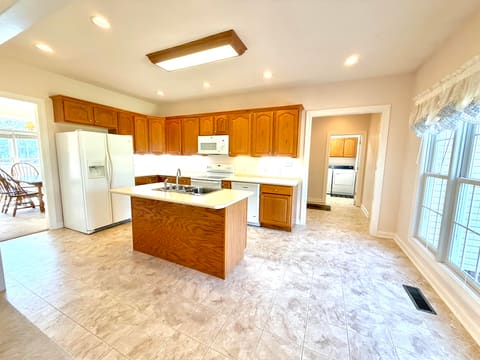 4893 Orten Drive, Hopkinsville, KY 42240 — photo 5