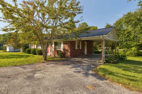 3737 Paint Creek Road, Stanton, KY 40380 — photo 3