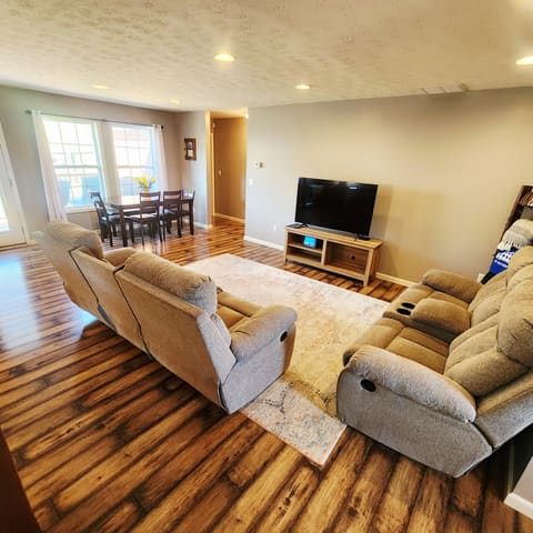 1029 Eagle Point Drive, Berea, KY 40403 — photo 3
