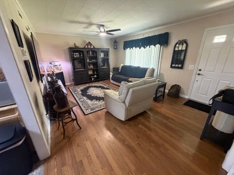 424 Burton Hill Road, Blackey, KY 41804 — photo 5