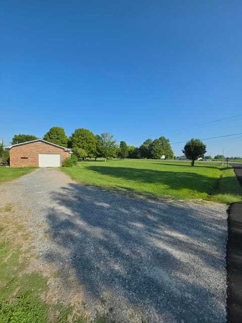 57 Vicksburg Estate Road, Benton, KY 42025 — photo 3