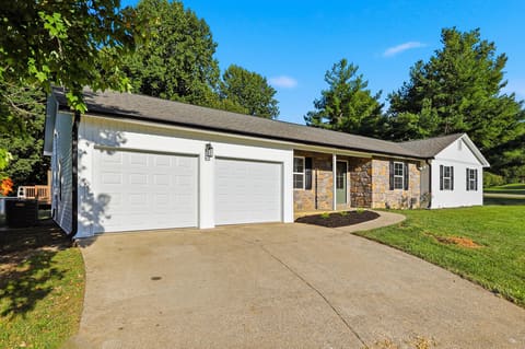 2006 Wilson Lane, Lawrenceburg, KY 40342 — photo 2