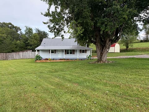224 224 State Highway 746, Frenchburg, KY 40322 — photo 5
