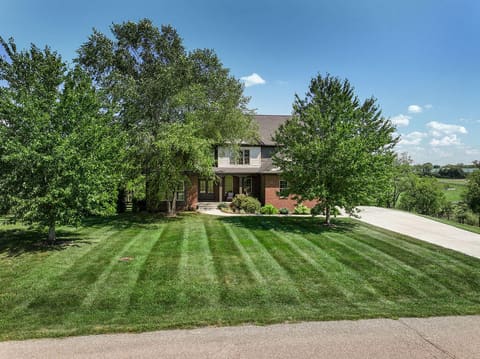 136 Seahawk Trail, Midway, KY 40347 — photo 4