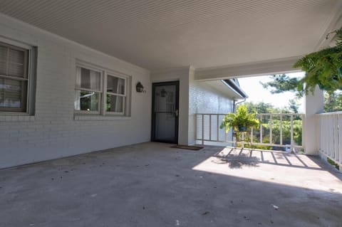 395 Redding Road 242, Lexington, KY 40517 — photo 4