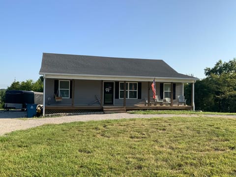 1160 Dennis Road, Lawrenceburg, KY 40342 — photo 3