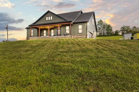 4200 Stepstone Road, Owingsville, KY 40360 — photo 4