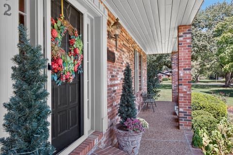 1002 County Cork Drive, Murray, KY 42071 — photo 5