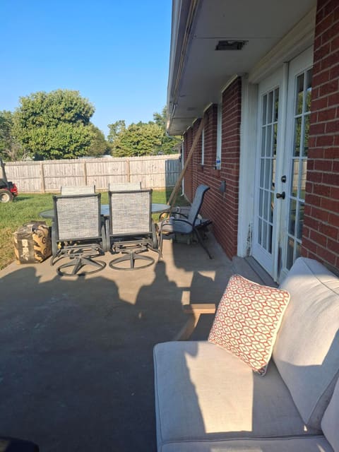 817 Maplewood Drive, Mt Sterling, KY 40353 — photo 2