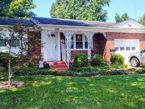 1109 Foster Street, Mayfield, KY 42066 — photo 2