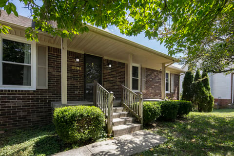 4904 Denmoor Court, Lexington, KY 40513 — photo 3
