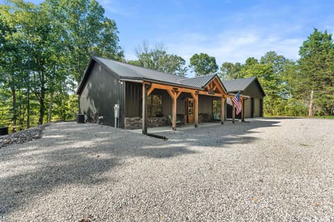 158 Wellhouse Drive, New Concord, KY 42076 — photo 2