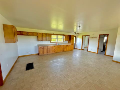375 Coleman Lane, Crab Orchard, KY 40419 — photo 3