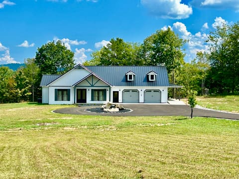 600 Colyer Road, Bronston, KY 42518 — photo 2