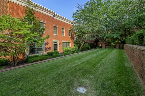 982 Village Green Avenue, Lexington, KY 40509 — photo 2