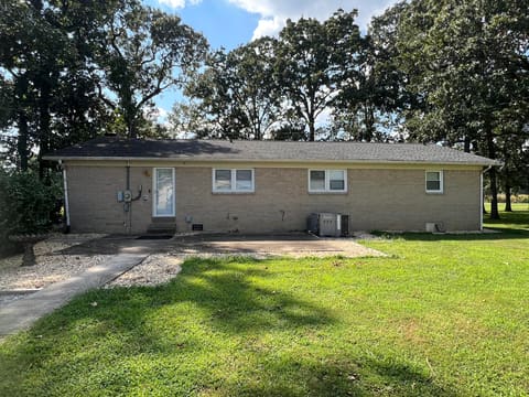2516 Kirksey Road, Murray, KY 42071 — photo 2