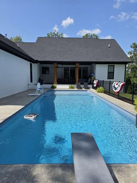 76 Muirfield Way, Benton, KY 42025 — photo 2