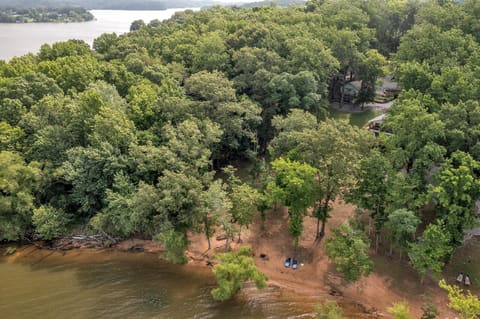 228 Apache Trail, Cadiz, KY 42211 — photo 4