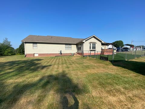 11 Victoria Drive, Cadiz, KY 42211 — photo 5