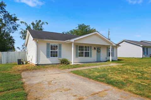 213 Kiester Drive, Berea, KY 40403 — photo 3