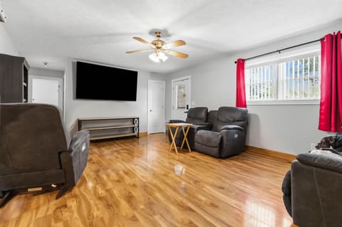 137 Butcher Estates Road, Russell Springs, KY 42642 — photo 5
