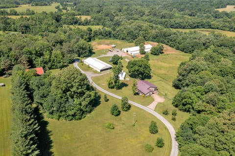 264 264 Muddy Fork Ln Lane, Cadiz, KY 42211 — photo 2
