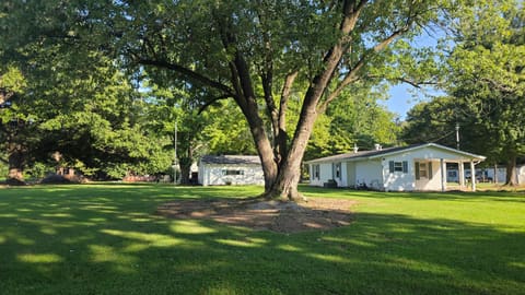 8615 Shawnee Lane, West Paducah, KY 42086 — photo 3