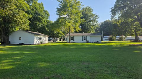 8615 Shawnee Lane, West Paducah, KY 42086 — photo 5