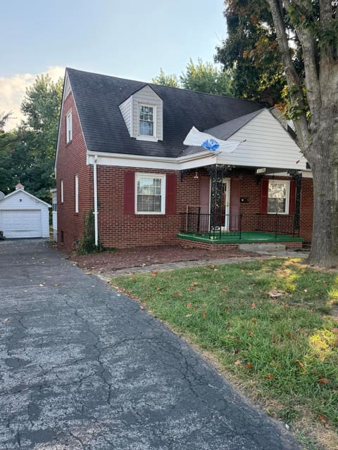 310 1/2 Richmond Street, Lancaster, KY 40444 — photo 3