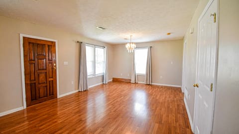 6981 Lawrenceburg Road, Chaplin, KY 40012 — photo 4