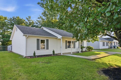 105 Roark Court, Lawrenceburg, KY 40342 — photo 3