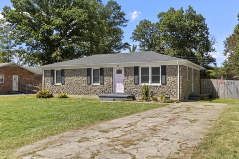 97 Strawberry Lane, Frankfort, KY 40601 — photo 2