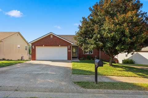141 White Cliffs Lane, Frankfort, KY 40601 — photo 4