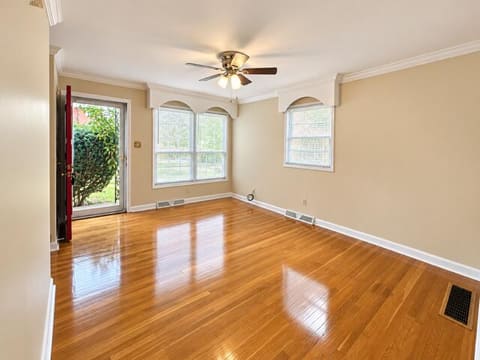 1642 Alexandria Drive 1, Lexington, KY 40504 — photo 3
