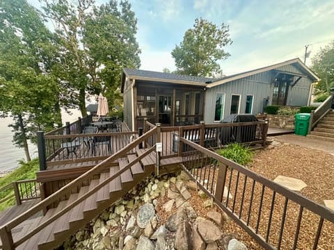 394 Knottingham Drive, Gilbertsville, KY 42044 — photo 5