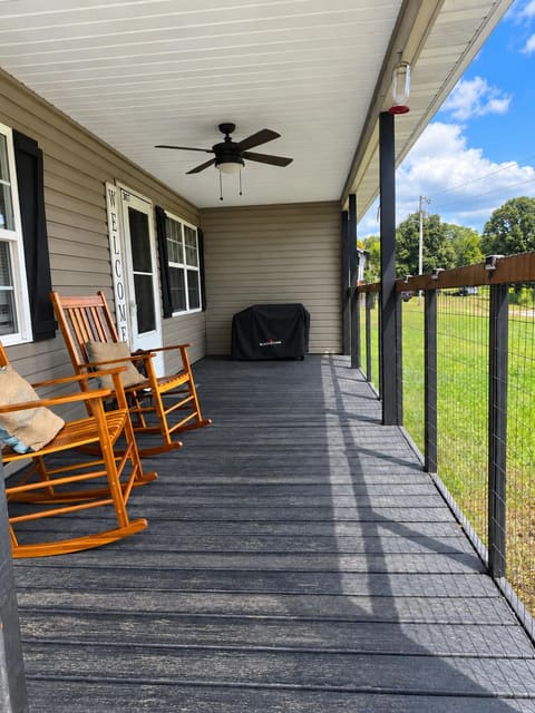 307 Sawyer Church Road, Parkers Lake, KY 42634 — photo 4