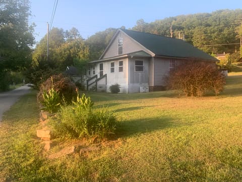 1288 Old Corbin Road, Corbin, KY 40701 — photo 2