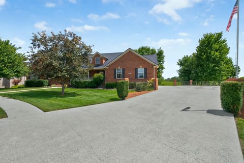 2051 Moss Creek Court, Richmond, KY 40475 — photo 3
