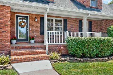 2051 Moss Creek Court, Richmond, KY 40475 — photo 4