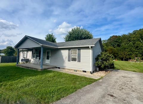 109 Dillon Court, Berea, KY 40403 — photo 3