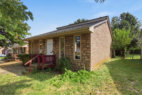 1027 Trent Boulevard, Lexington, KY 40517 — photo 2
