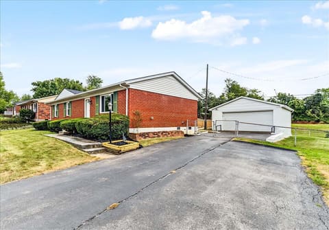 1248 Ascot Park, Lexington, KY 40517 — photo 3