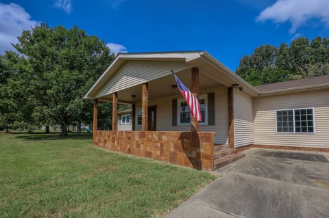 9800 U.S. Hwy 62, Calvert City, KY 42029 — photo 4
